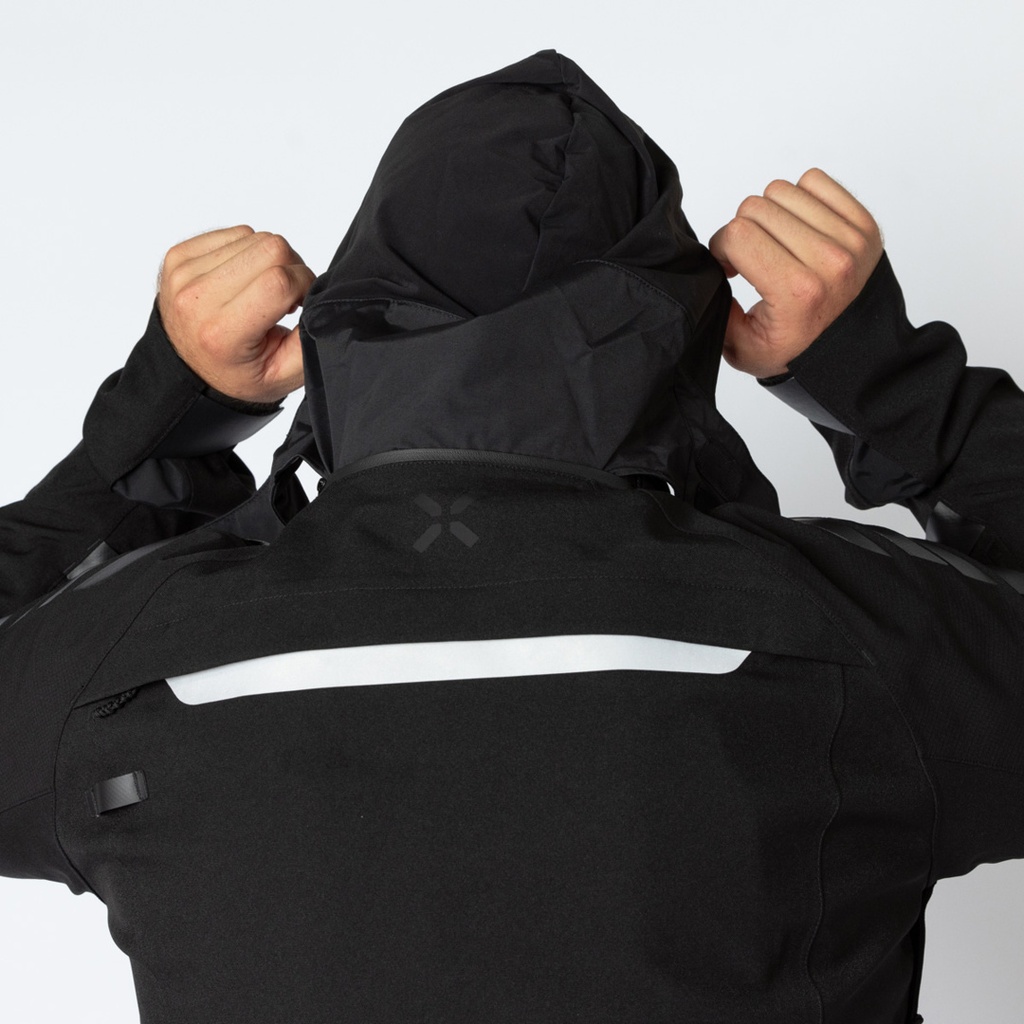 Venture-STX 1.0 laminated jacket black