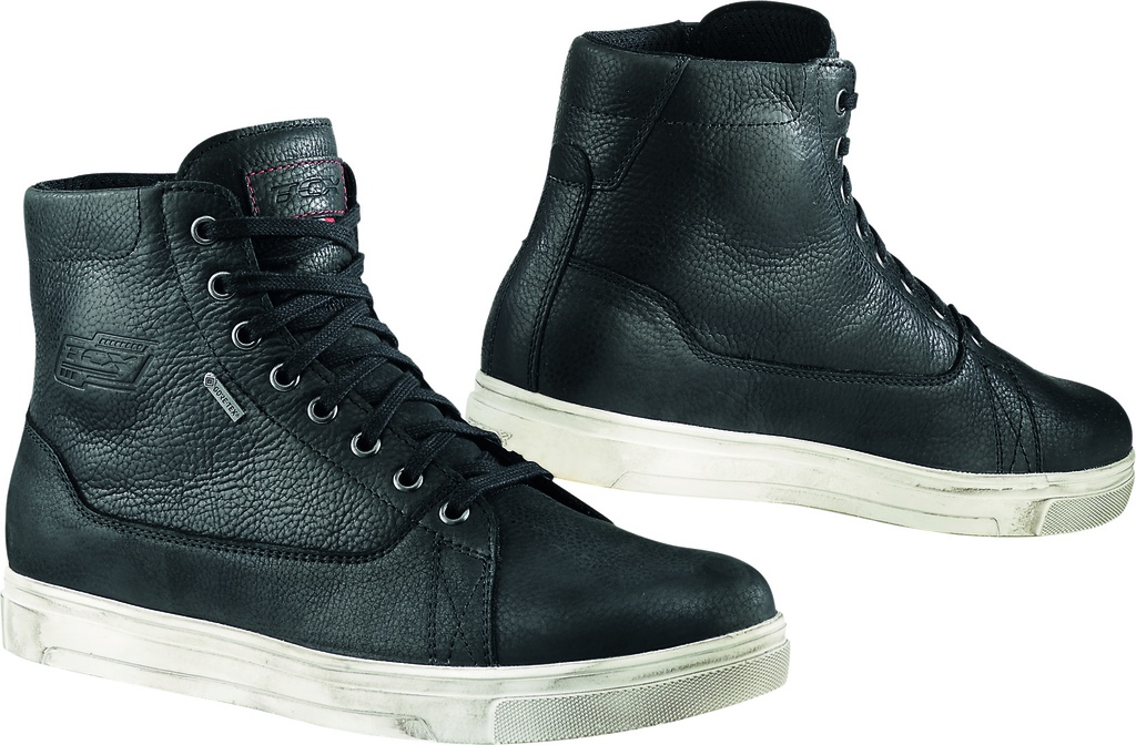 Shoes MOOD GTX black